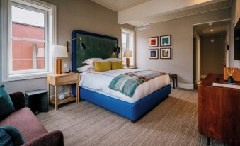 Eleven Revelstoke Lodge