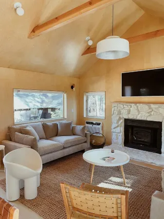 Colorado Lodge