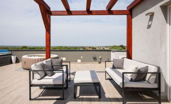 Villa TIA with Heated Pool