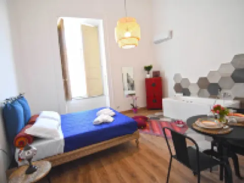 Sunrise Luxury Hotels in Naples