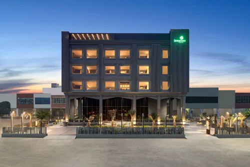 Lemon Tree Hotel, Hisar Hotel di Hisar
