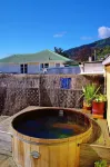 Sequoia Lodge Backpackers Hotels in Picton