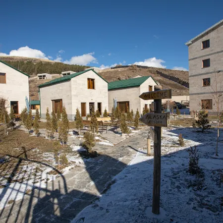 Alaska Resort
