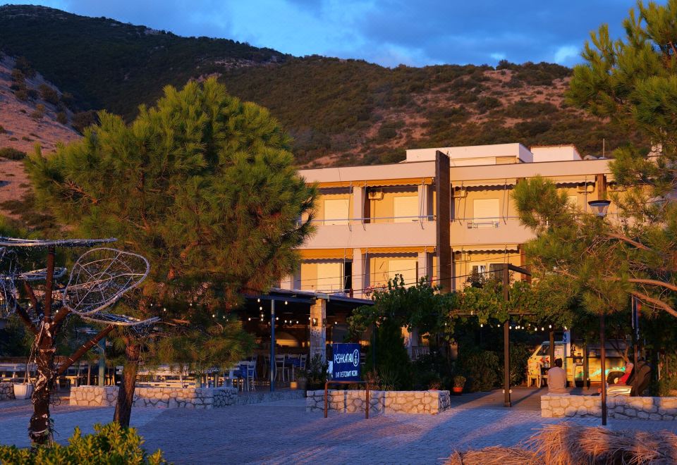 hotel overview picture