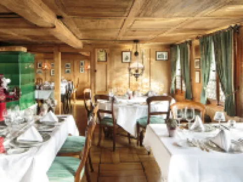 Swiss-Chalet Merlischachen - Romantik Schloss-Hotel am See Hotels in Kussnacht