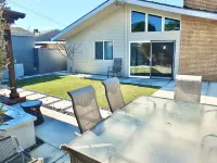 Bellflower Breeze Charming 3 Bdr in Long Beach!