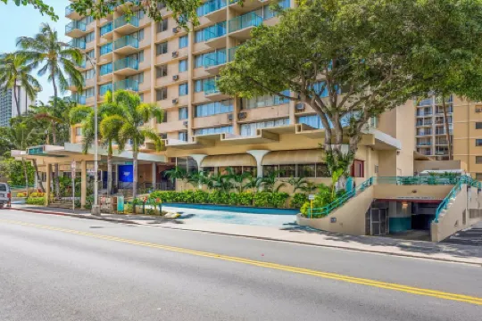 Canal View and Kitchenette - Charming Waikiki Retreat