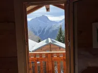 Quiet, typical chalet with breathtaking views Hotel a Vénosc