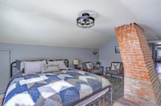 Enjoy this Private & Centrally Located 2 bed/2 bath Loft