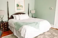 Captain's Quarters Inn • B&B - Rm. 4 Hotels in Edenton