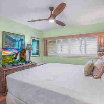 Stunning Ocean Views and Tropical Touches - Picturesque Escape Rooms