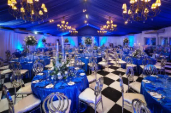 Terra Nova All Suite Hotel キングストンのホテル