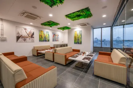 Lords Eco Inn Sumerpur-Jawai Отели рядом с достопримечательностью «Sri Sonana Khetlaji Navi Dham»