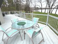 New Waterfront Listing- Castle Rock Lake, Hot Tub, Sand Beach, Central Wisconsin