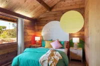 Ocean and Lagoon Views with Hot Tub and Game Room - Charming Retro Haven