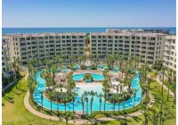 Stunning Bay Views and Resort Amenities - Charming Coastal Retreat