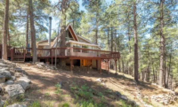 Stunning Views and Cozy Outdoor Spaces - Inviting Family Retreat