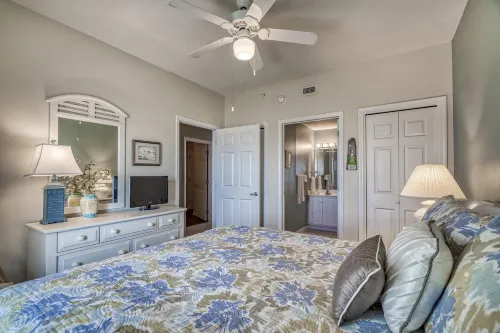 Stunning Wrap Around Balcony and Breathtaking Views - Exquisite Coastal Haven