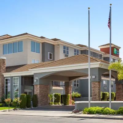 Holiday Inn Express WEST SACRAMENTO - CAPITOL AREA by IHG Hotels near Funderland