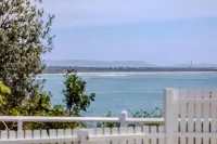 ريفليكشنز نورا هيد لايت هاوس كوتيدجز