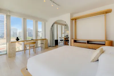 Capitalia-Luxury Apartments-E. Allan Poe Hotels near متحف سمية