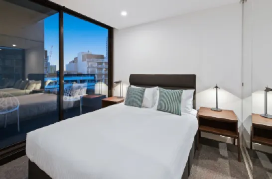 District South Yarra Hotels near South Yarra