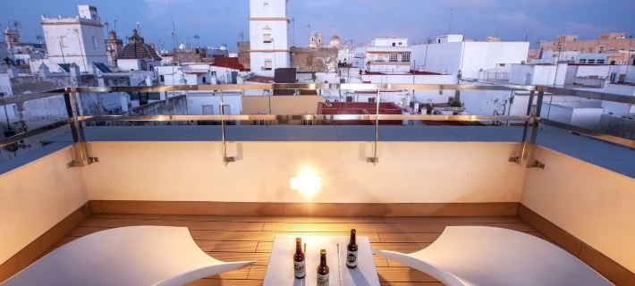 Apartamentos Maier Hotels in Cádiz