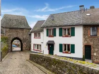 Apartment in Hellenthal with Wellness Oasis Hotels in der Nähe von Grube Wohlfahrt Besucherbergwerk