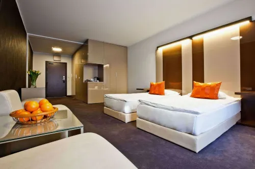 Platinum Apartments Aparthotel