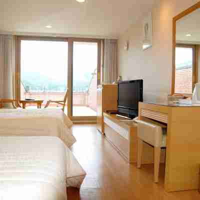 Chungju Suanbo Park Hotel Rooms