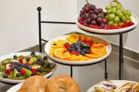Alexander Inn - breakfast