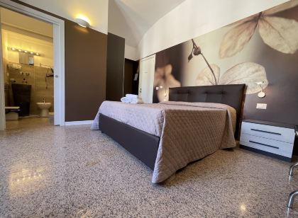 CconfortHotels R&B Central Rooms