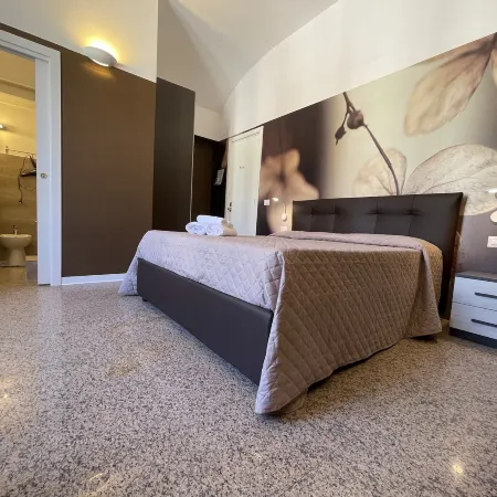 CconfortHotels R&B Central Rooms