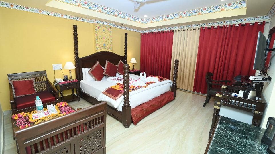 Hotel Fort Chandragupt Jaipur