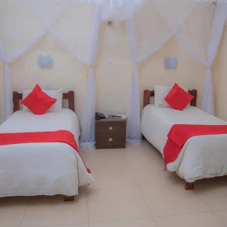 Miika Eco Resort Hotel Отели в г. Баггиа