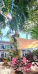 Green Island Inn