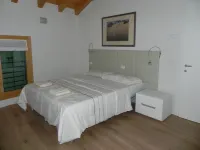 Da Meri Locazione Turistica Appartamento Hotels in Follina