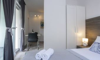Privilege Pool Apartments