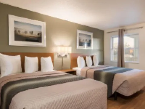 Birch Hill Suites Kansas City - Independence Hotels in Independence