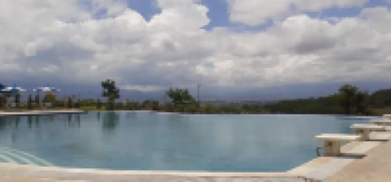 The Valley Guesthouse Hotels in Kedungkandang