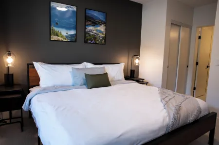 Birdies and Bears by Revelstoke Vacations