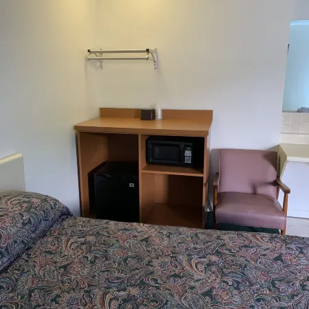 Boone Trail Inn