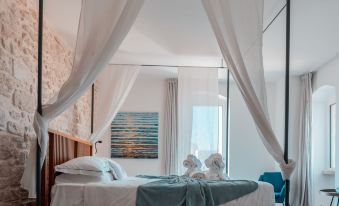 Antico Mondo Rooms & Suites