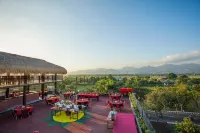 Pratama Hotel and Convention Hôtels à : Mataram