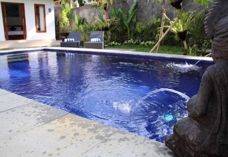 The Lalit Laxmi Vilas Palace Udaipur HotelOver view