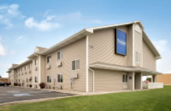 Travelodge by Wyndham Missouri Valley Hotels in Missouri Valley