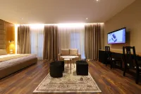 Olivia's Hill Resort Hotels in Golem