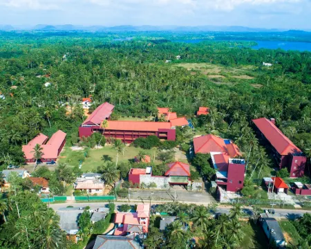 เซเลสเทีย อายุรเวท รีสอร์ท โรงแรมในเบโตตาริเวอร์