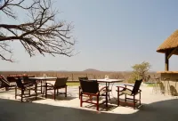 Kifaru Luxury Lodge & Bush Camp Hotels in Outjo