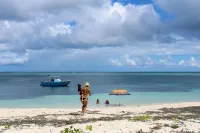 Blue West Villas Hotels in Komave